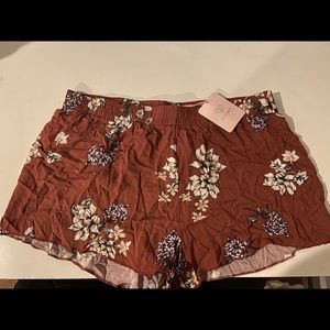 Pacsun Flowy Burgundy Floral Shorts (NWT)